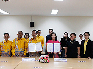 艺术系增加学术网络，与印度尼西亚Universitas Negeri
Semarang (UNNES)签署合作备忘录